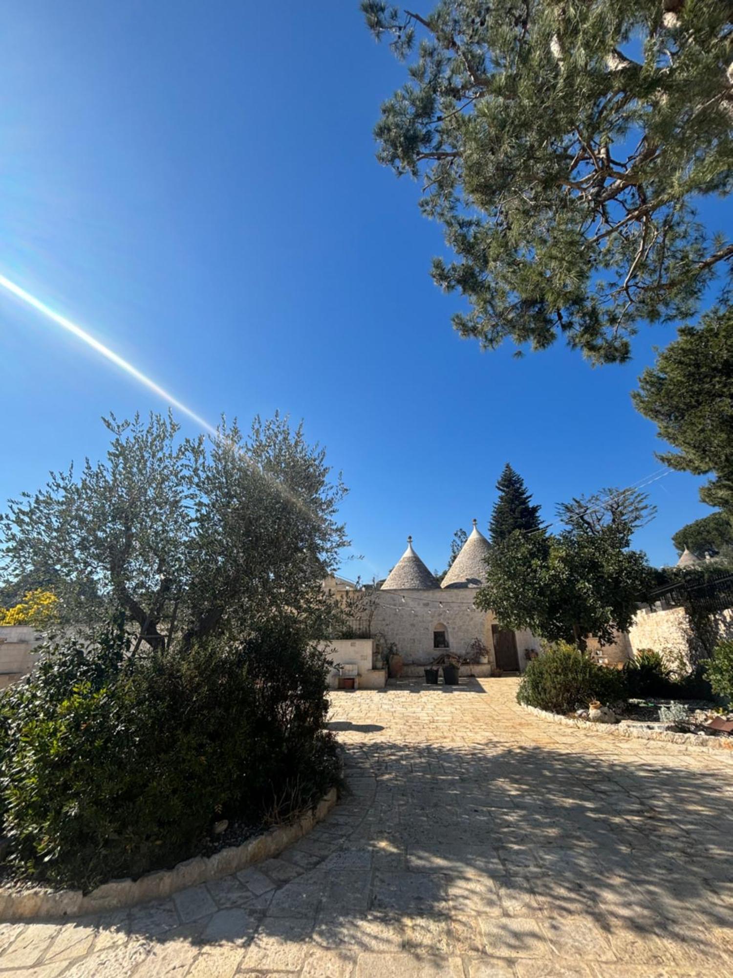 I Trulli Del Tupparello Panzió Fasano Kültér fotó
