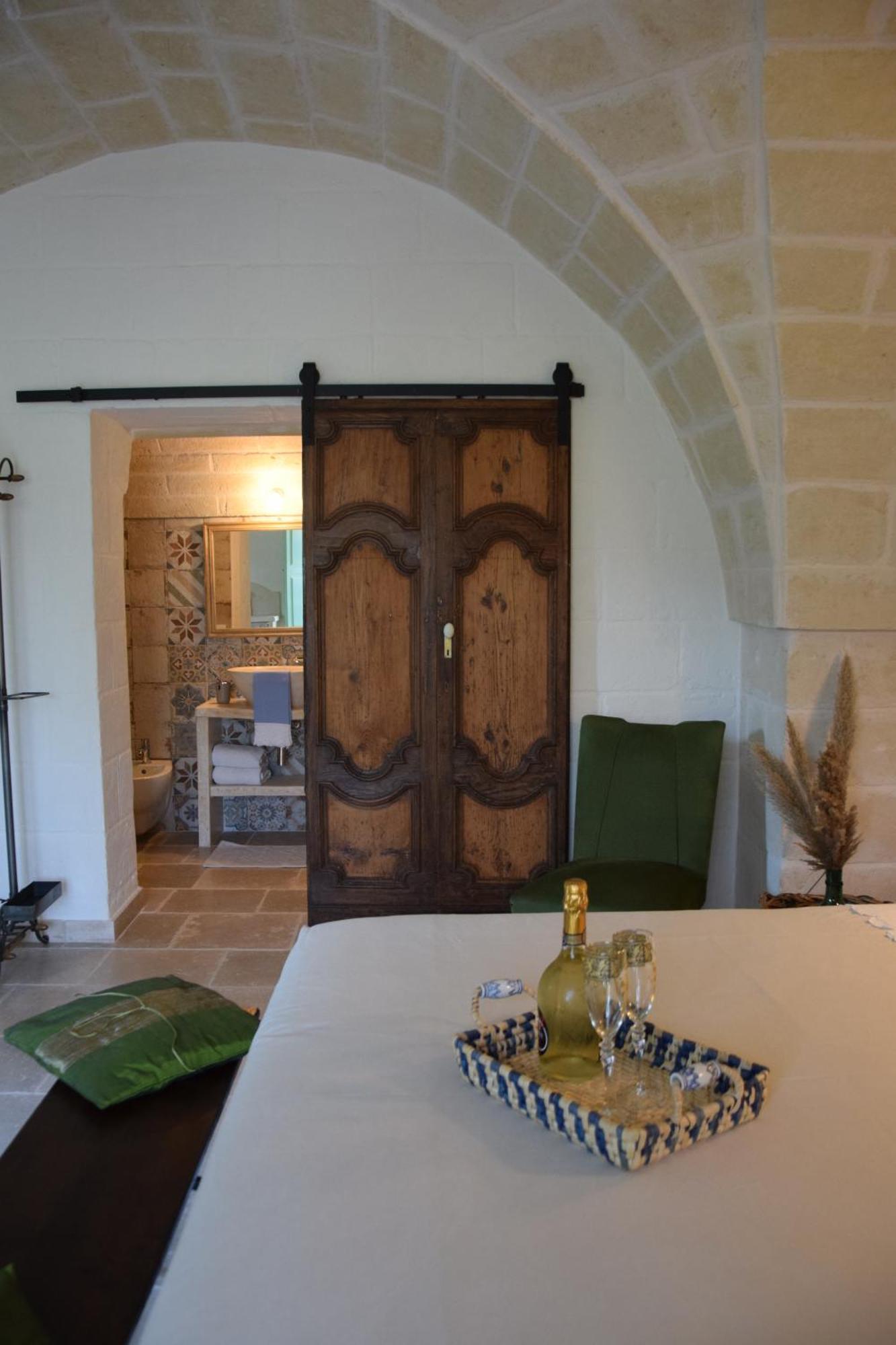 I Trulli Del Tupparello Panzió Fasano Kültér fotó