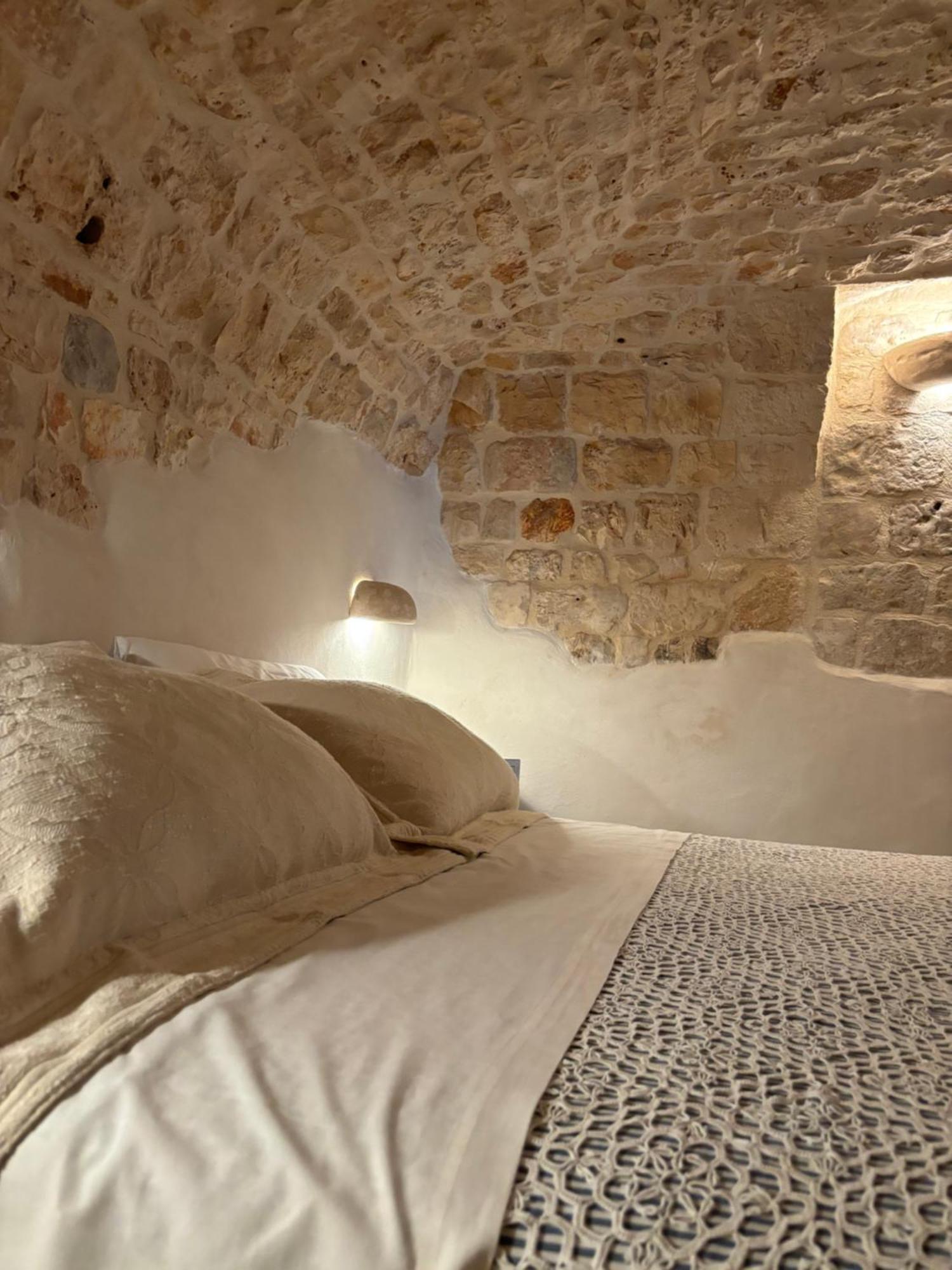 I Trulli Del Tupparello Panzió Fasano Kültér fotó
